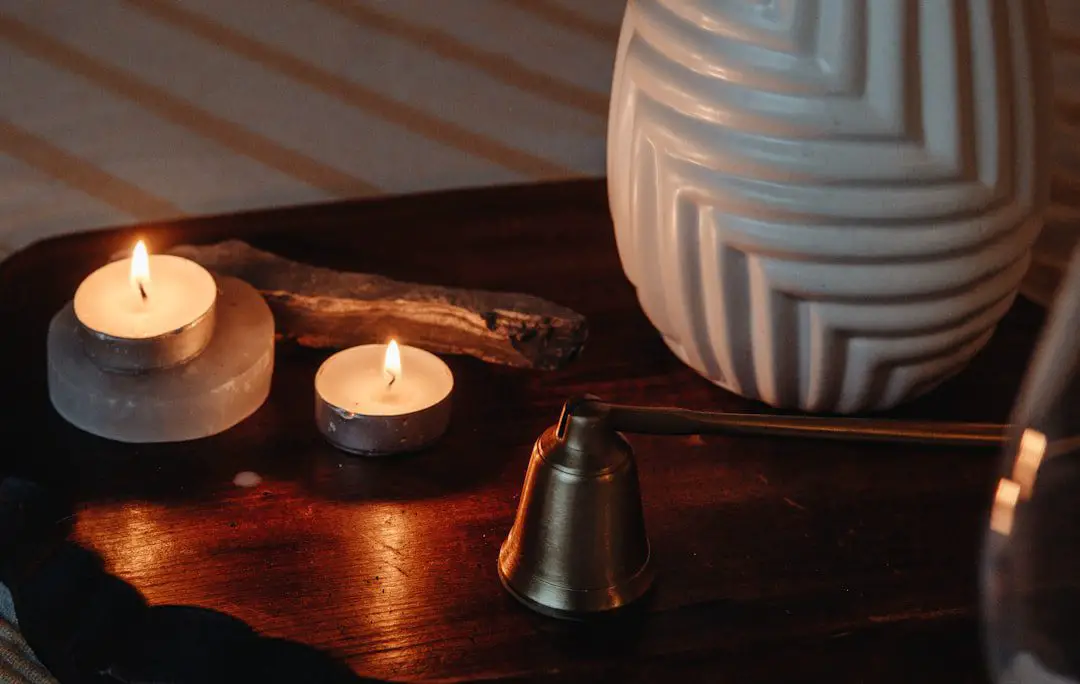 Photo Candle snuffer